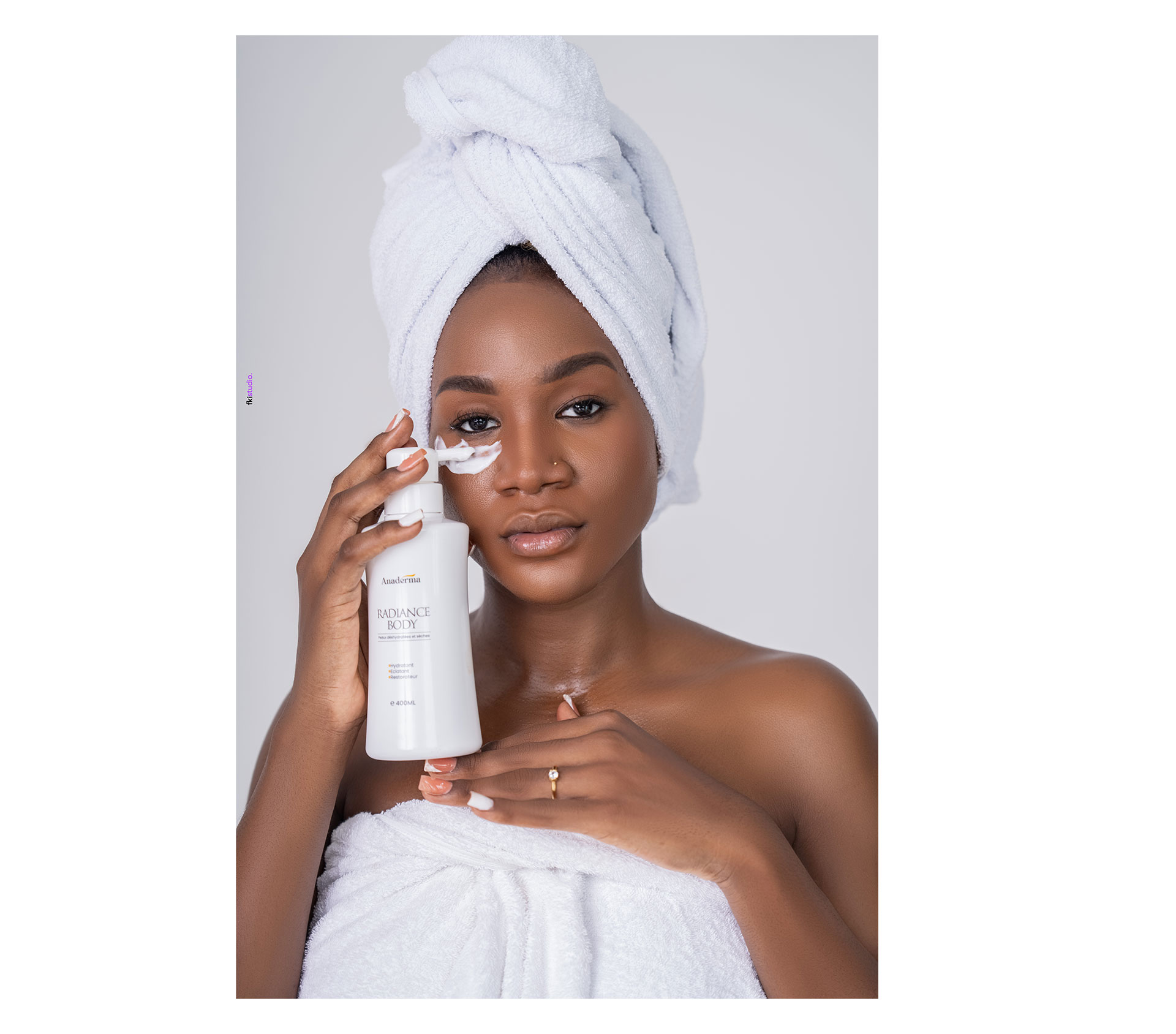 ANADERMA RADIANCE BODY peaux déshydratées et sèches 400 Millilitre – GTIN 6176000123804